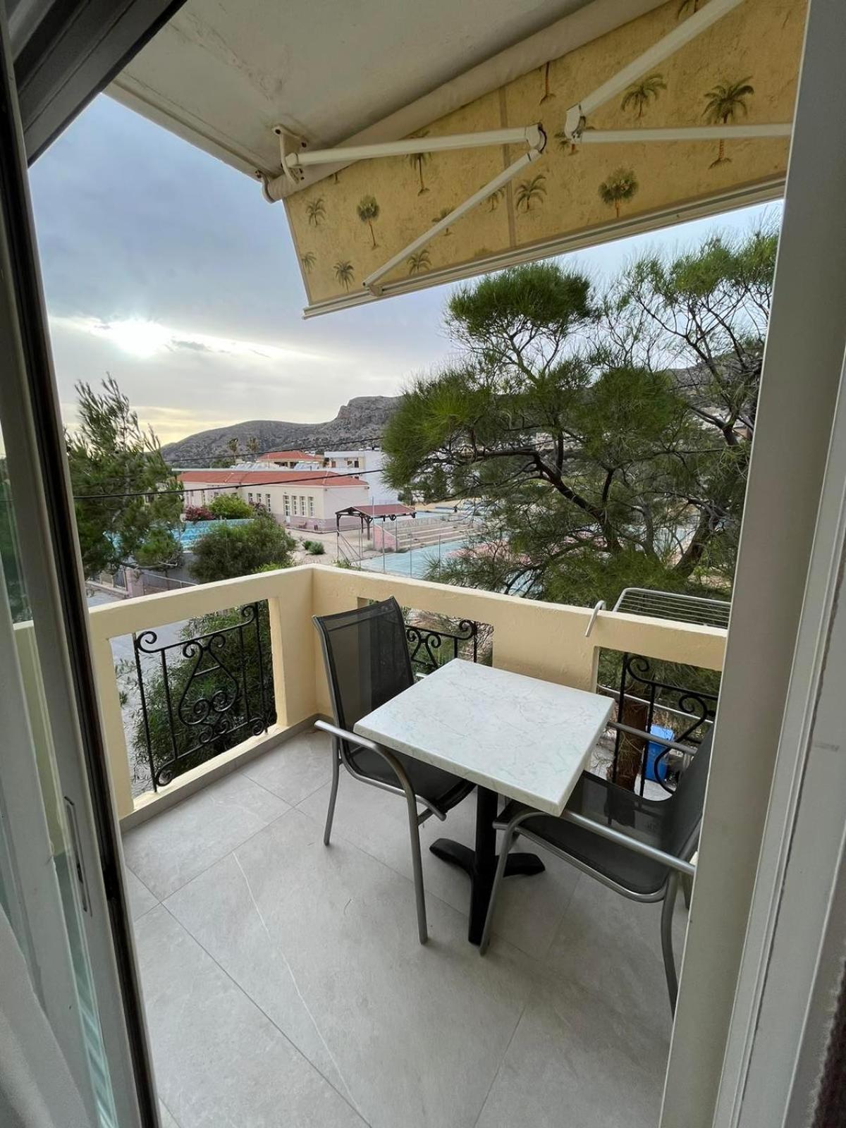Mediterranean Sea Top Floor Palaiochora Exterior foto